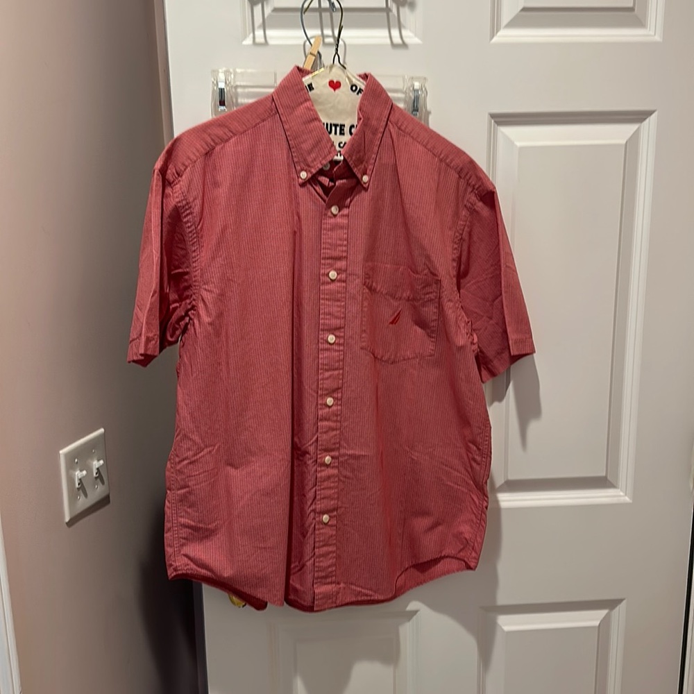 Nautica men’s button down shortsleeved shirt size medium.